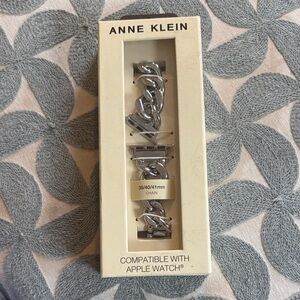 Anne Klein Silver-Tone Chunky Chain Apple Watch Band 38/40/41mm